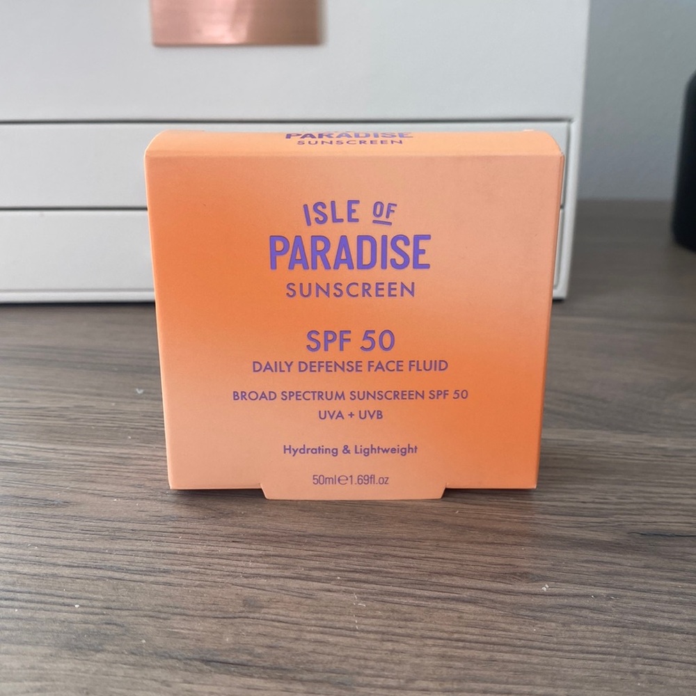 Brand New Isle of Paradise SPF 50 Face Sunscreen